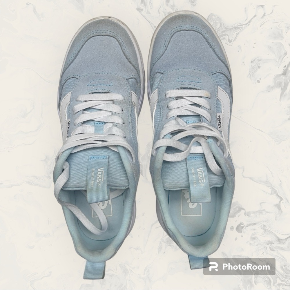 Great Condition Van’s Light Blue Ultra Range EXP Women’s Size 9.5